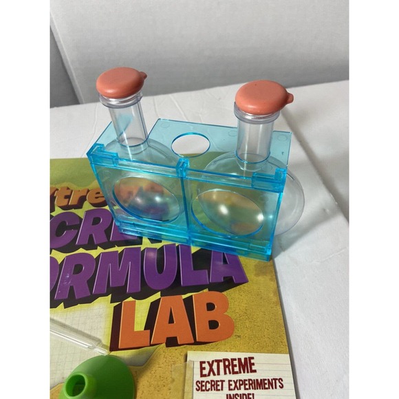 SmartLab Toys Extreme Secret Formula Lab - Picture 4 of 9